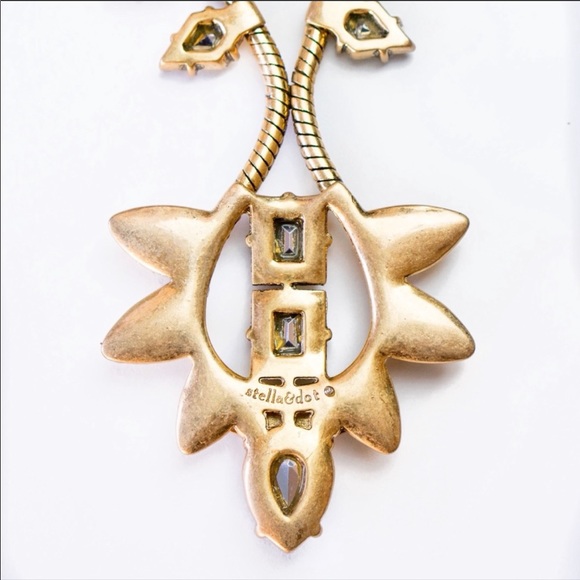 Stella & Dot Soleil Pendant Necklace - Picture 5 of 8